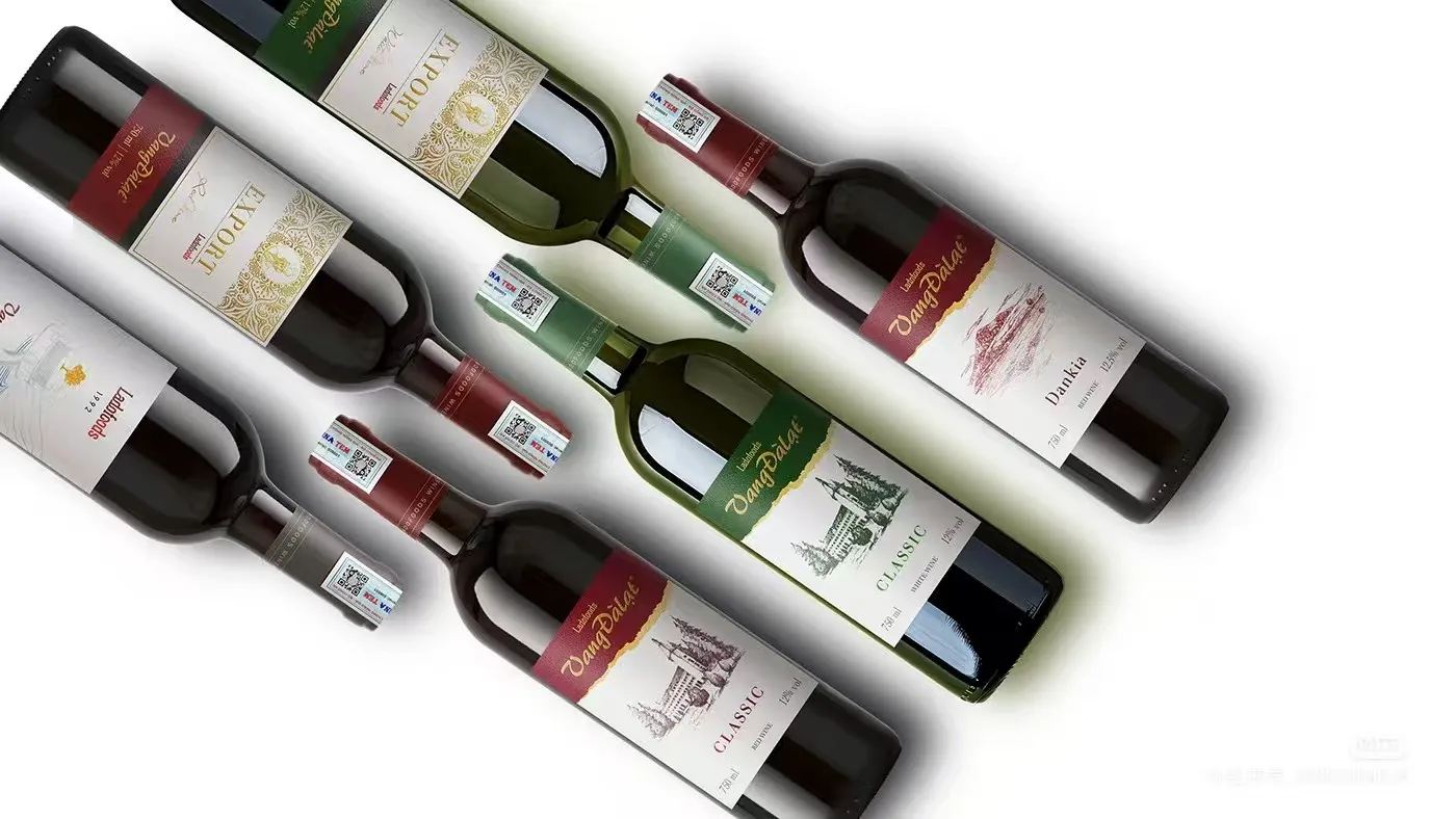 Zein teknika erabili ohi dira ardoaren etiketak egiteko?